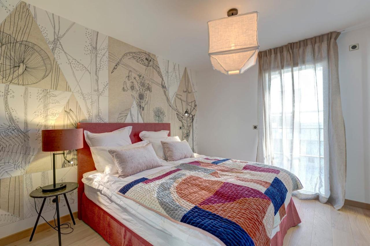 Serenity - 3 Bedroom Top Floor Apartment Parking & Lake View Terrace Аннесі Екстер'єр фото